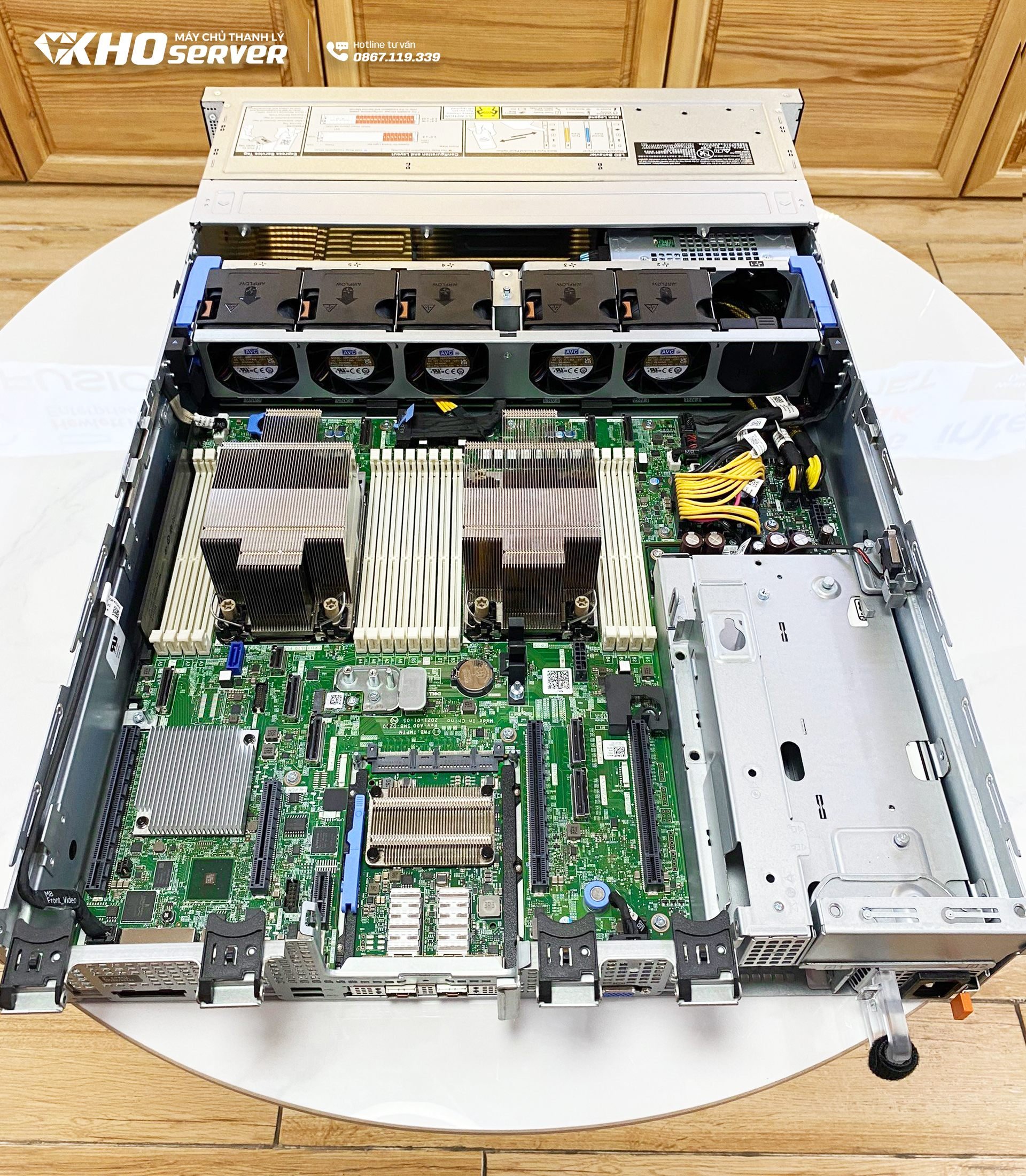 Máy Chủ Dell PowerEdge R750xs 8x2.5"