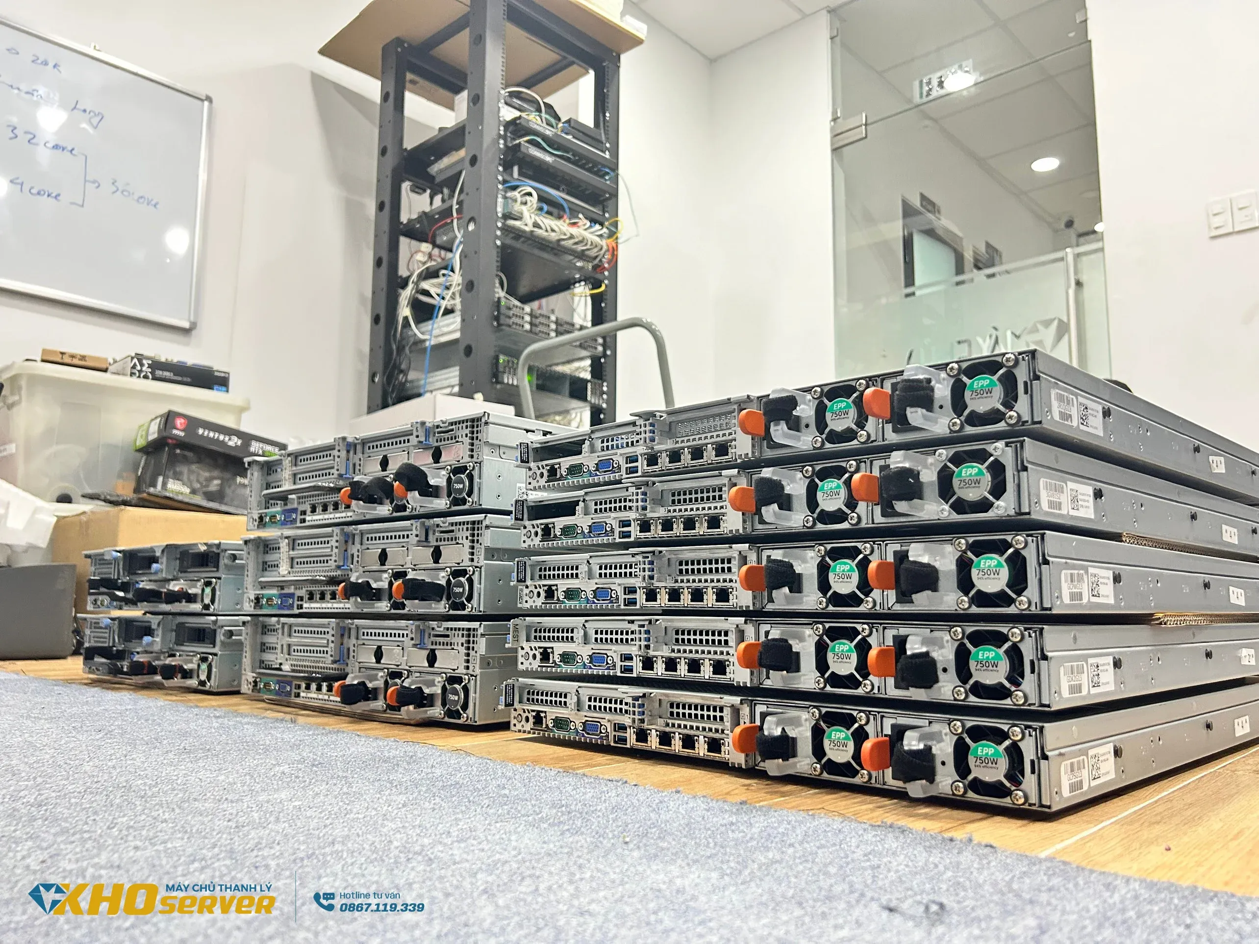 Vì sao nhiều start-up công nghệ chọn server cũ thay vì cloud?
