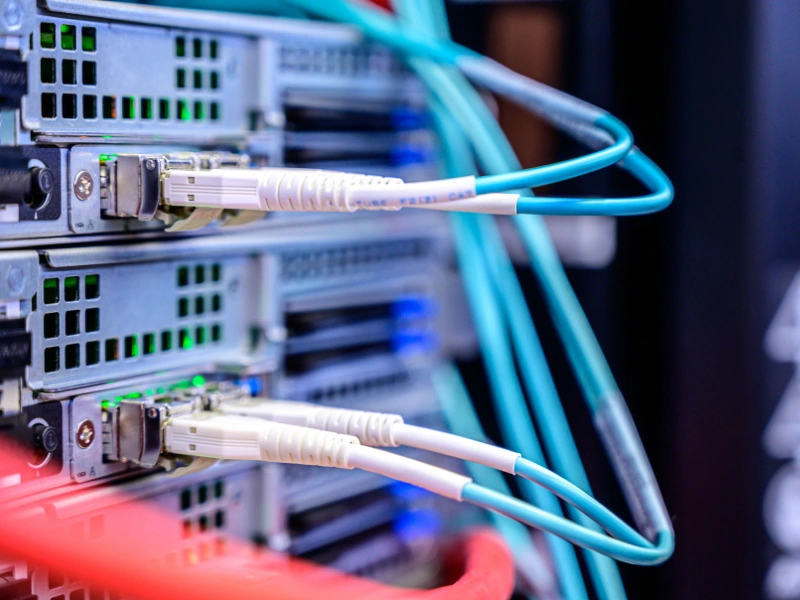 Máy server cũ: Giải pháp tiết kiệm và hiệu quả cho doanh nghiệp