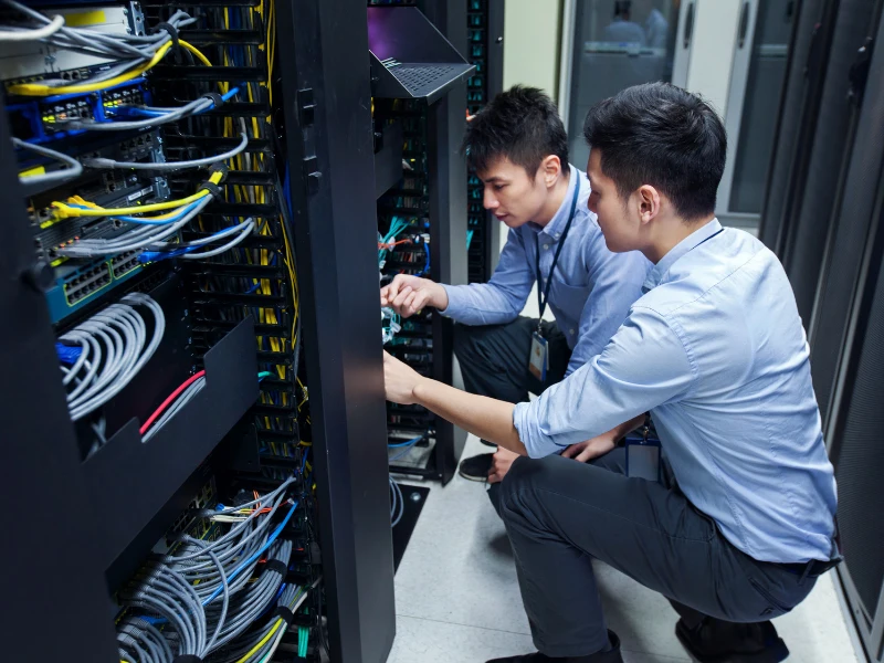 Server cũ giá rẻ - Giải pháp tối ưu chi phí cho doanh nghiệp vừa và nhỏ