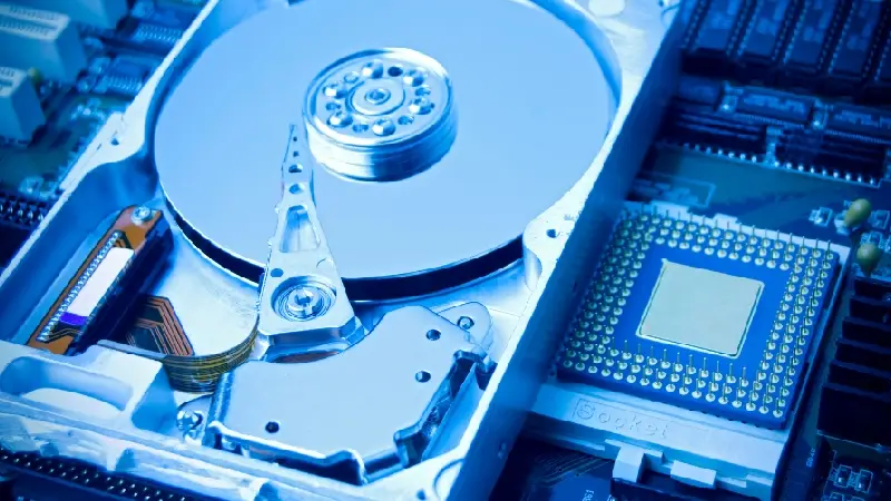 Mua Ổ Cứng HDD Máy Chủ Thanh Lý: Liệu Hiệu Năng Có Còn Tốt Và Ổn Định? Ổ Cứng HDD Máy Chủ Thanh Lý giúp mở rộng dung lượng lưu trữ doanh nghiệp với chi phí tiết kiệm hơn